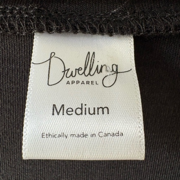 Dwelling Apparel, size M, wide leg jumpsuit, rayon bamboo, made in Canada - Picture 4 of 7
